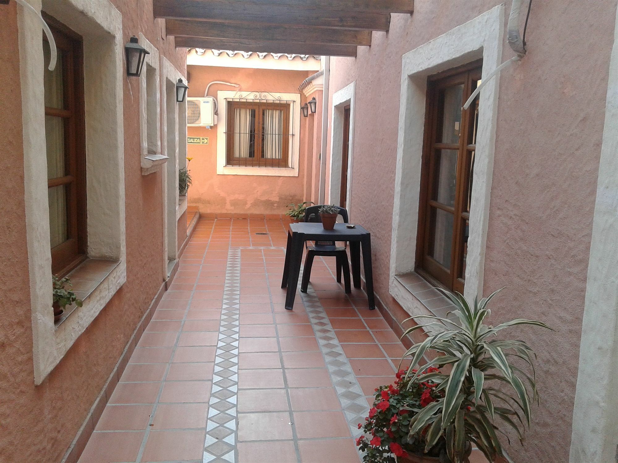 Hostal Terrazas Del San Bernardo Salta Exterior foto